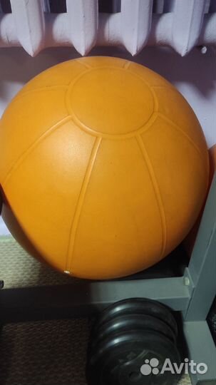 Мяч фитбол