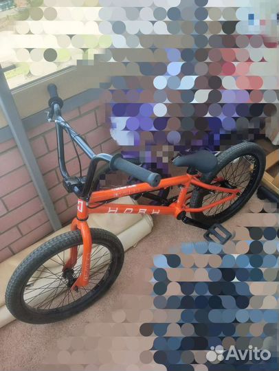 Трюковой велосипед BMX