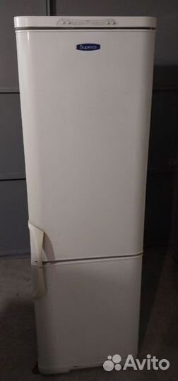 Холодильник Бирюса