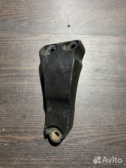 Крепление двигателя для Kawasaki Z750 04-06