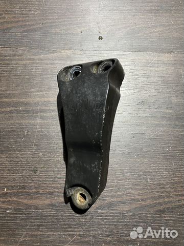 Крепление двигателя для Kawasaki Z750 04-06