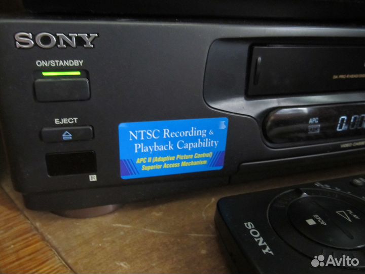 Видеомагнитофон