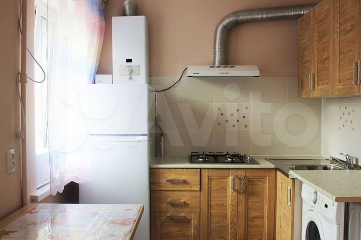 1-к. квартира, 30 м², 3/3 эт.