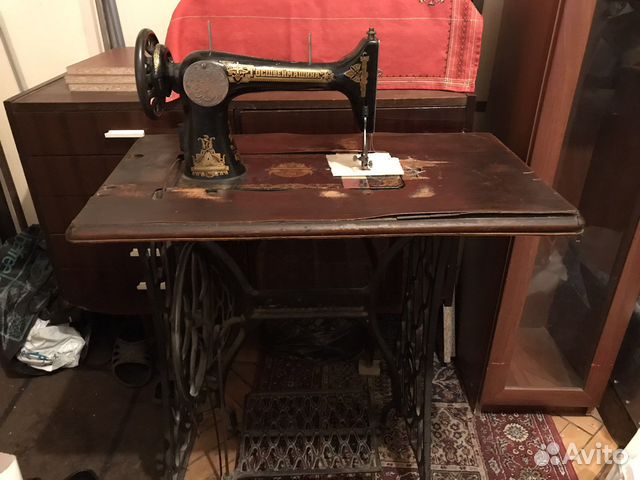 Швейная машинка ножная зингер «Госшвеймашина»