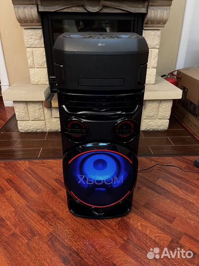 Минисистема LG ON88 черный 450Вт/CD/cdrw/FM/USB/BT