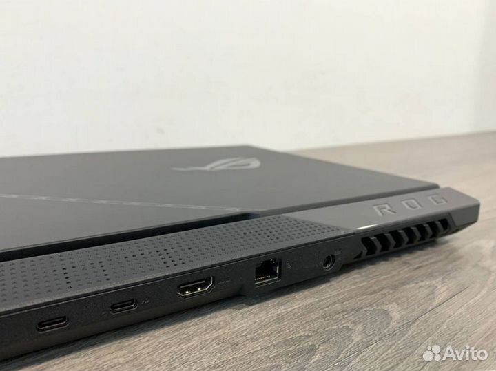 Asus Rog Strix G17 r9 7945hx/16/4090