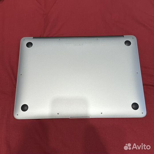 Apple Macbook Air Early 2016