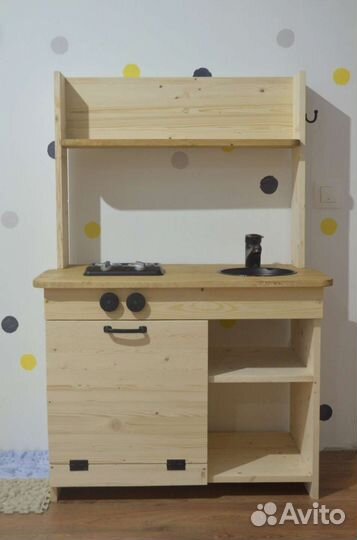 Детская деревянная кухня