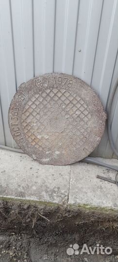 Люк канализационный чугунный