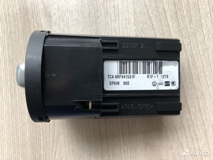 Переключатель света Фольксваген Поло 5 седан