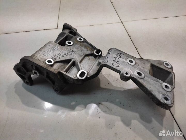 Кронштейн гидроусилителя (Volvo XC60 I)