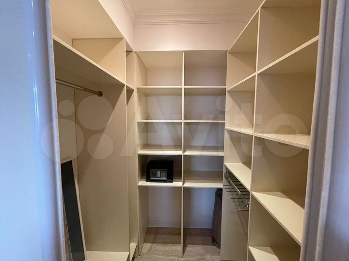 1-к. апартаменты, 41,5 м², 1/3 эт.