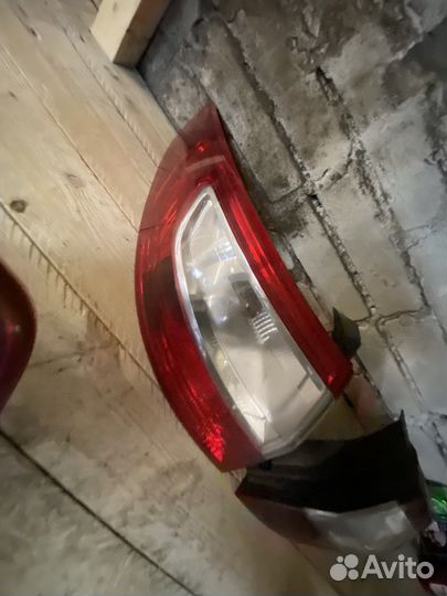 Задние фонари Renault fluence 2013г