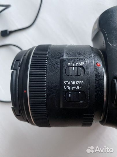 Объектив Canon lens ef 35mm 1:2 IS USM ф67mm