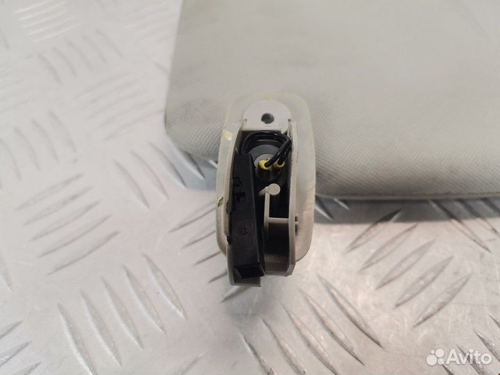 Козырек солнцезащитный для Audi A6 C5 4B08575516S9