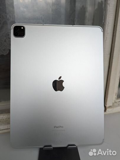 Apple iPad Pro 2022 12.9 256