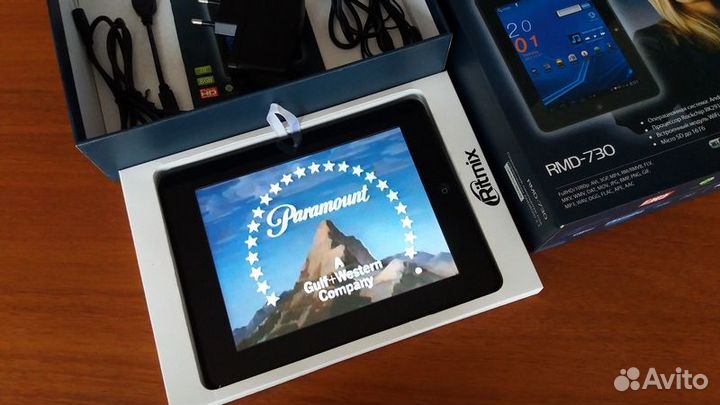 Планшет Ritmix RMD-730