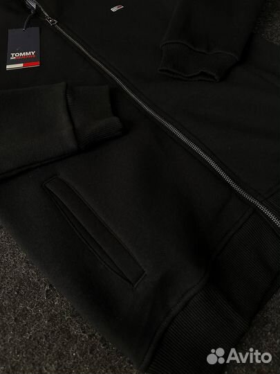 Толстовка Tommy Hilfiger черная мужская