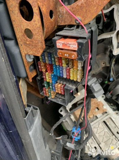 Блок предохранителей Volkswagen Touareg 2003