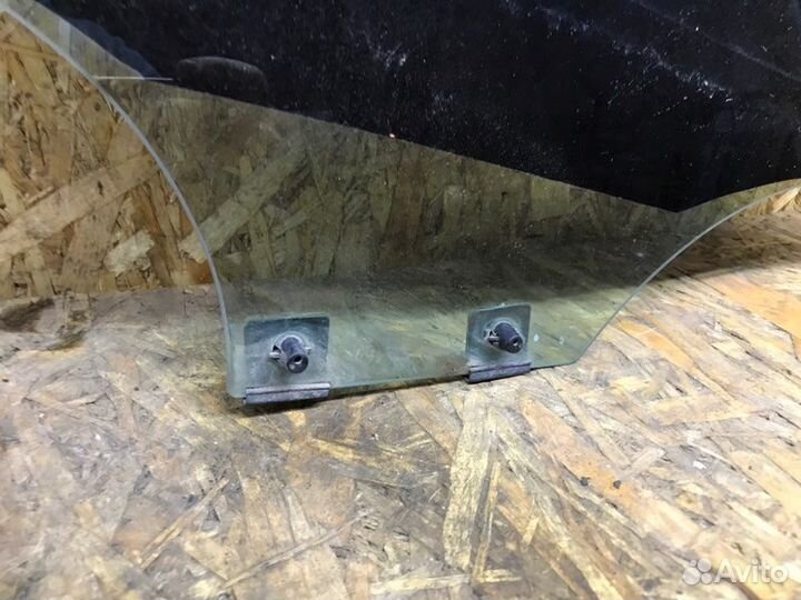 Стекло двери заднее правое Renault Logan 2 седан