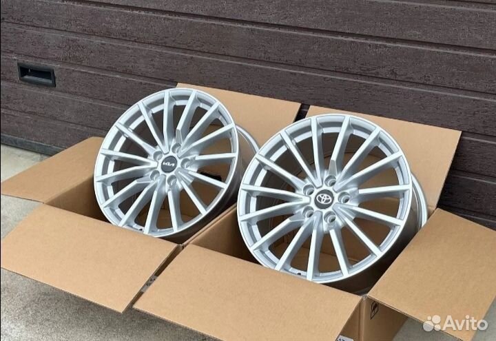 Новые диски R18 5/114.3 Mazda Camry Nissan atlas
