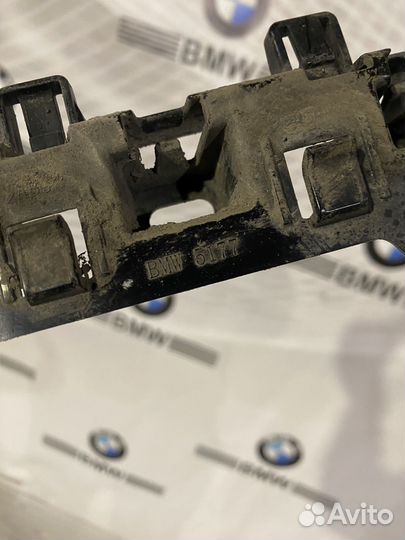 Крепление порога правое BMW G30