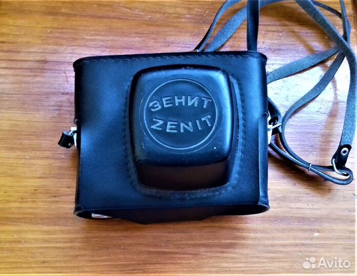 Фотоаппарат плёночный Зенит Е продам