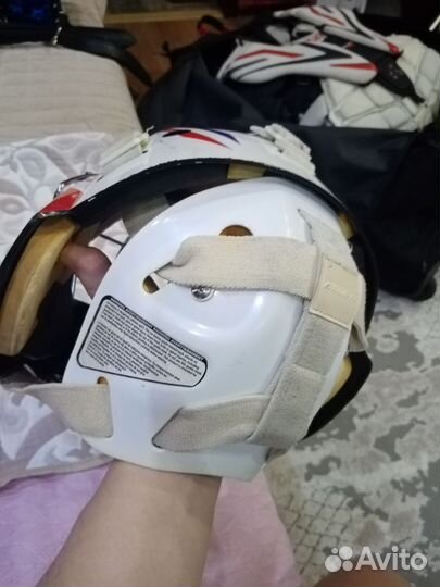 Хоккейный вратарский шлем jr