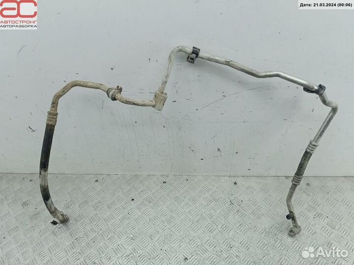 Трубка для Volkswagen Transporter (T5)