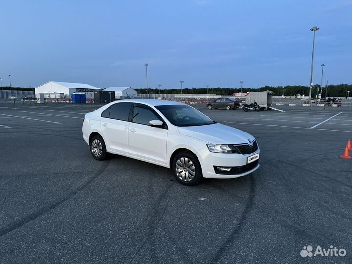 Skoda Rapid 1.6 МТ, 2019, 61 812 км