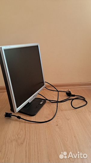 Монитор Acer 