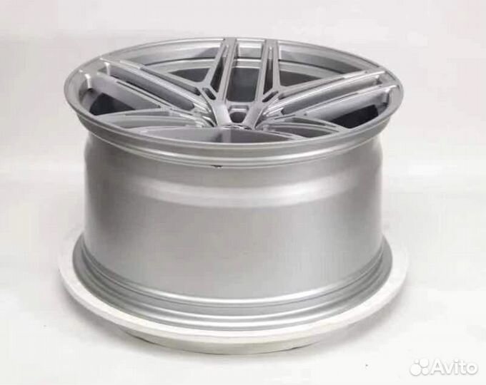 Кованые диски R22