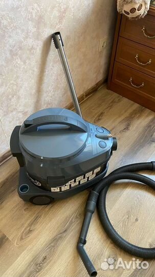 Пылесос Philips triathlon 2000