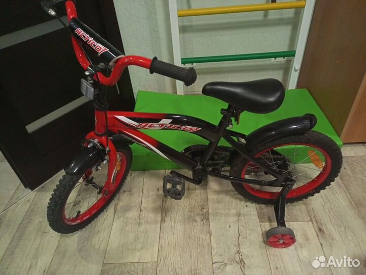 Трехколесный велосипед Actico, красный