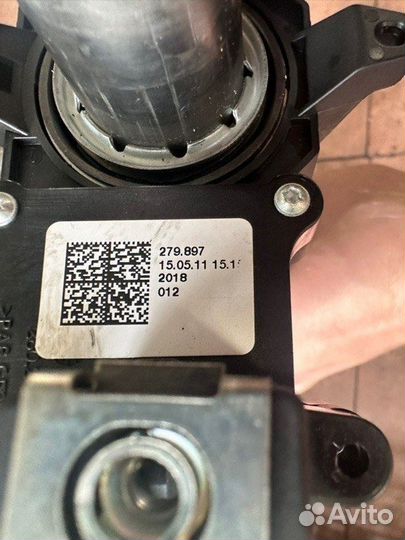 Блок подрулевых переключателей Skoda Octavia A5