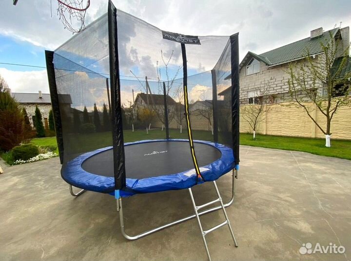 Батут с сеткой