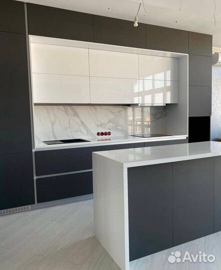 Кухня с барной стойкой на заказ