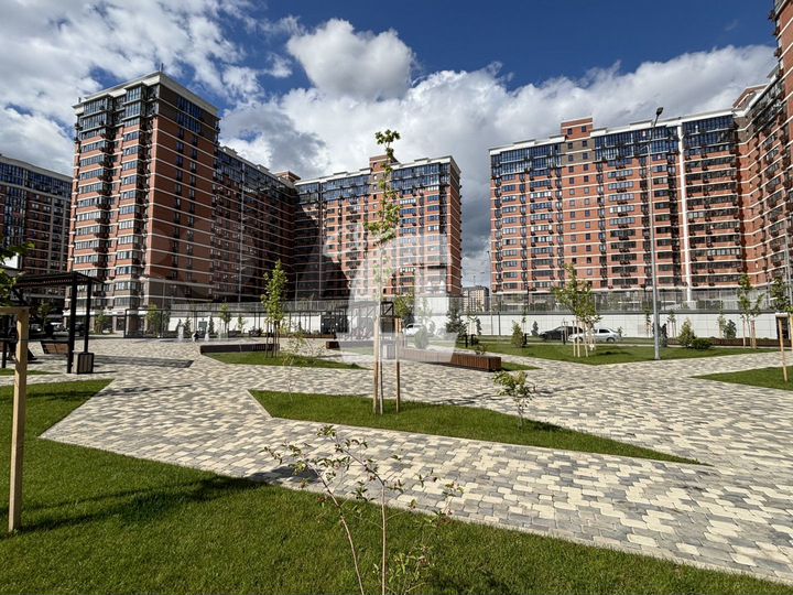 Торговое 78 м2 Самолет