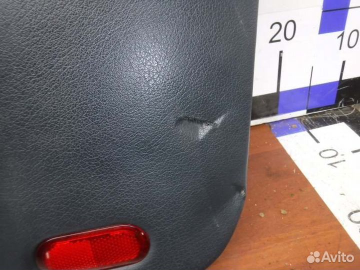 Обшивка двери передняя правая Skoda Octavia A4 BFQ