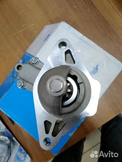 Стартер toyota yaris / vitz