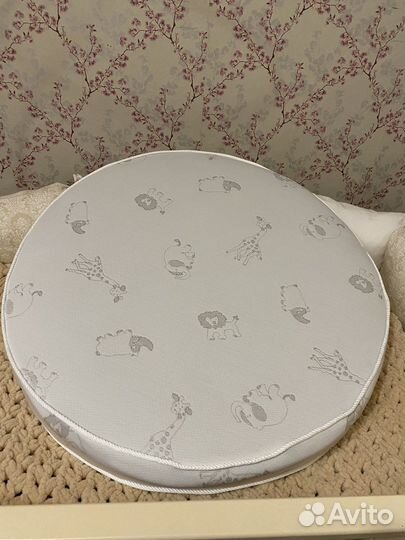 Круглый матрас в кроватку