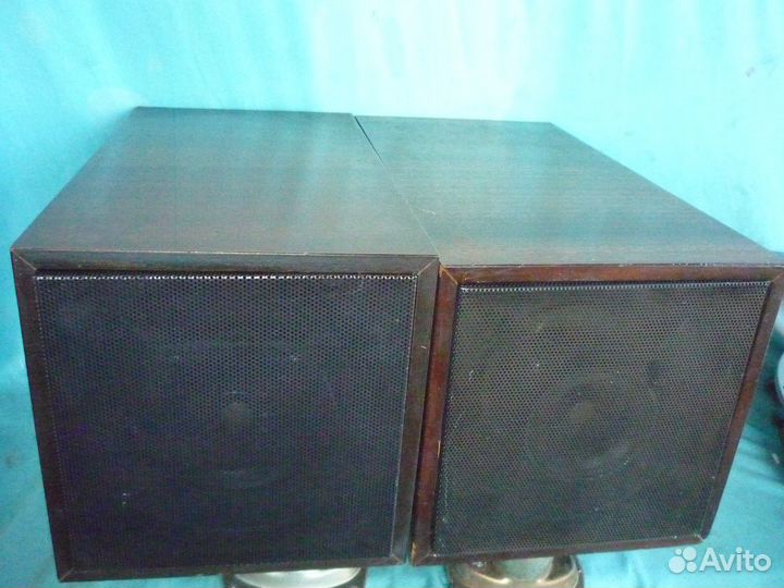 Полочные колонки 