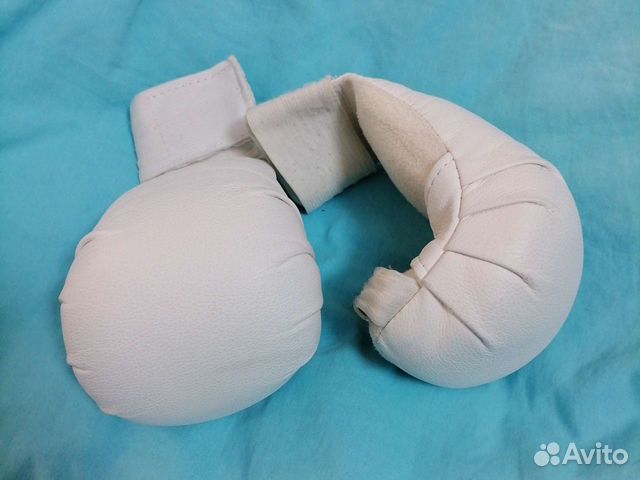 Перчатки для карате 4 унции