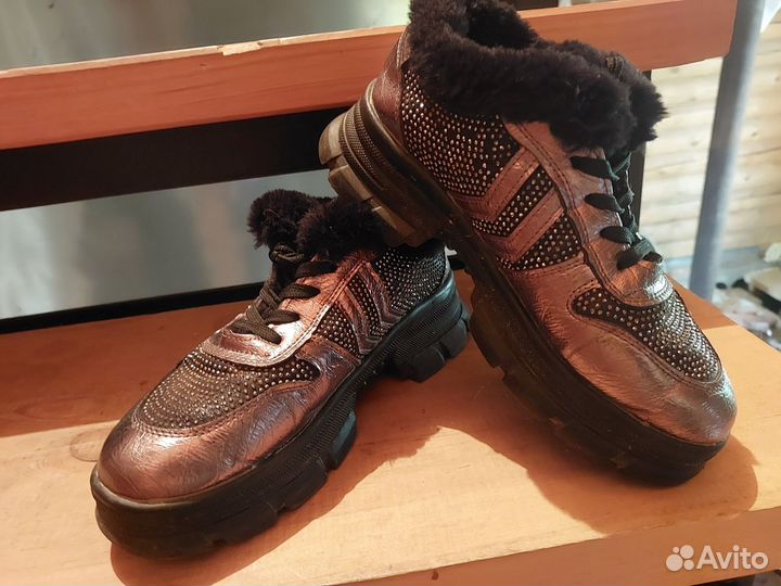 Ботинки женские