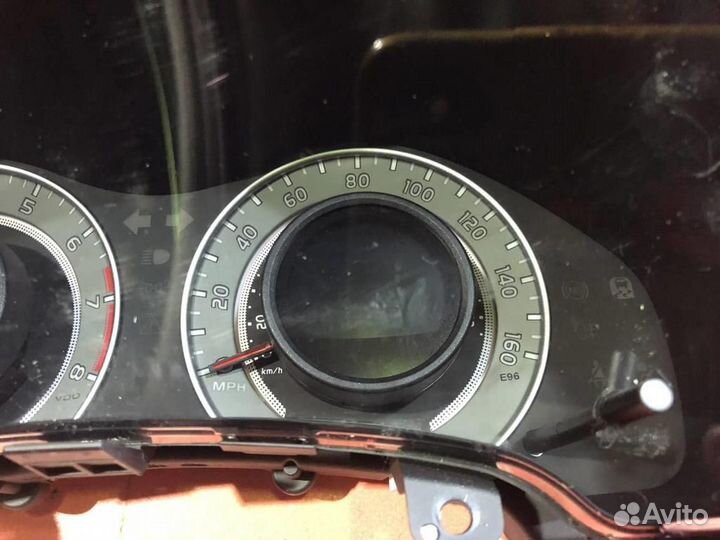 Приборная панель Тойота Аурис Е150 (2010 - 2012