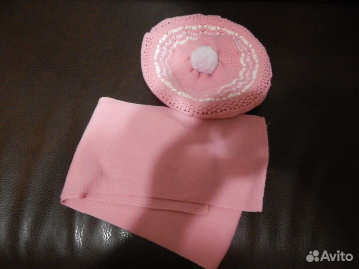 Берет с шарфиком