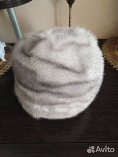 Шапки норковые женские