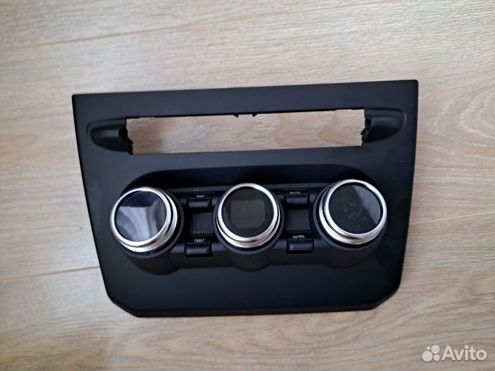 Блок управления климатом Рено Аркана