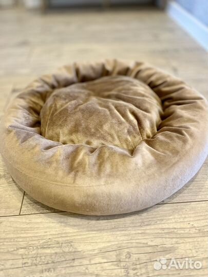 Лежанка для собак и кошек