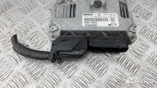 Блок управления двигателем toyota auris E150 (DML1